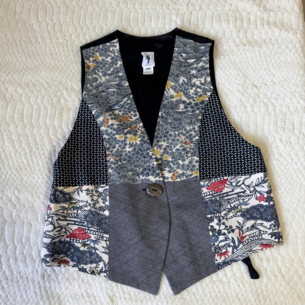 Yasuko‎ Kimono Silk Patchwork Vest Blue White Mixed Japanese Print Womens S/M